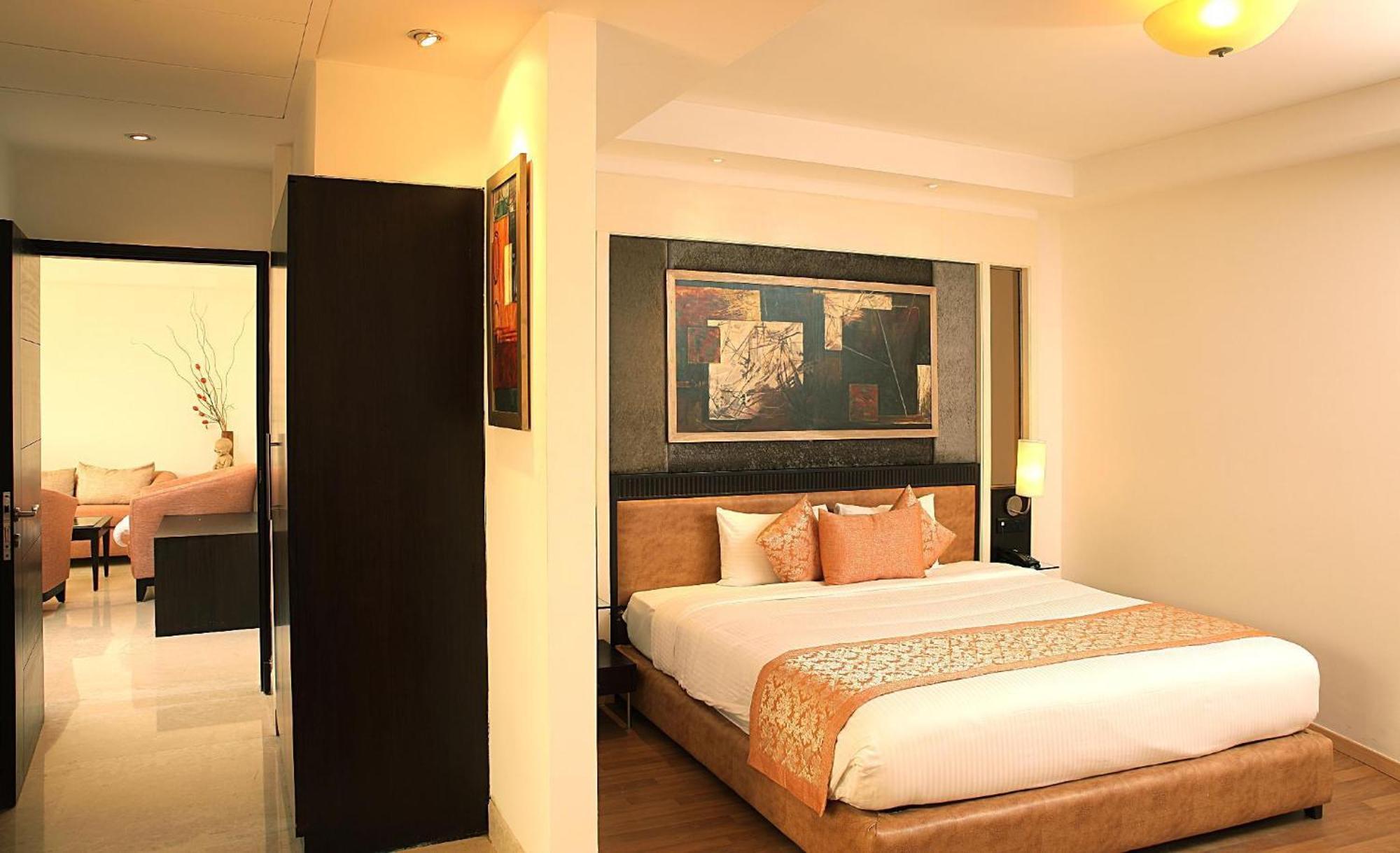 Inde Hotel Vista Woods Huda City Centre, Gurgaon Exterior foto