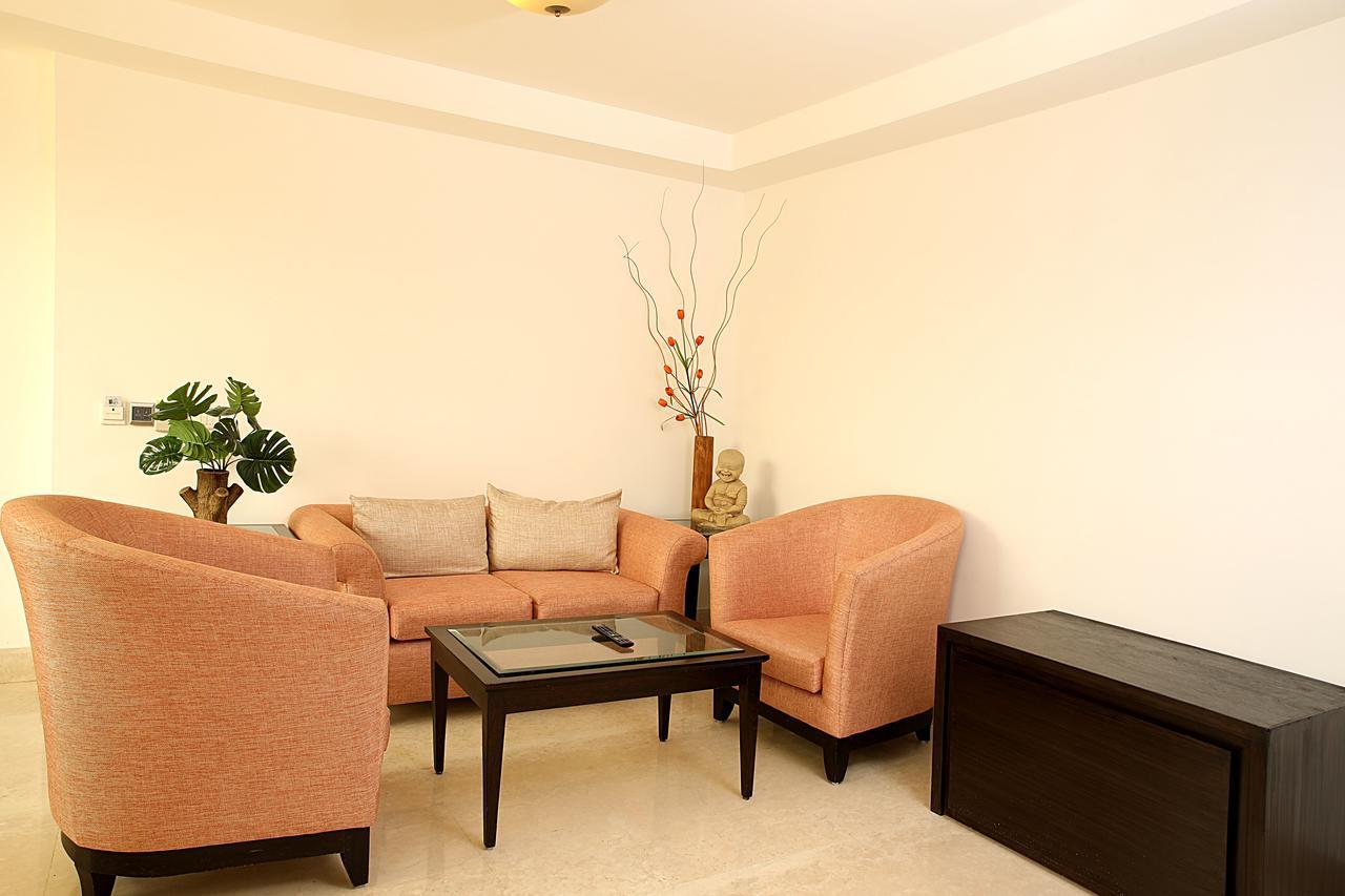 Inde Hotel Vista Woods Huda City Centre, Gurgaon Exterior foto