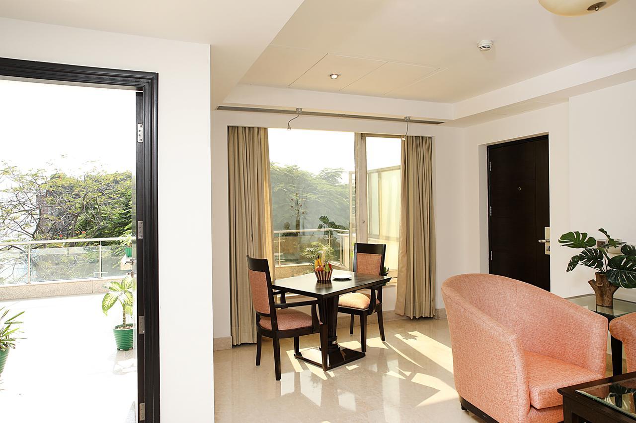 Inde Hotel Vista Woods Huda City Centre, Gurgaon Exterior foto