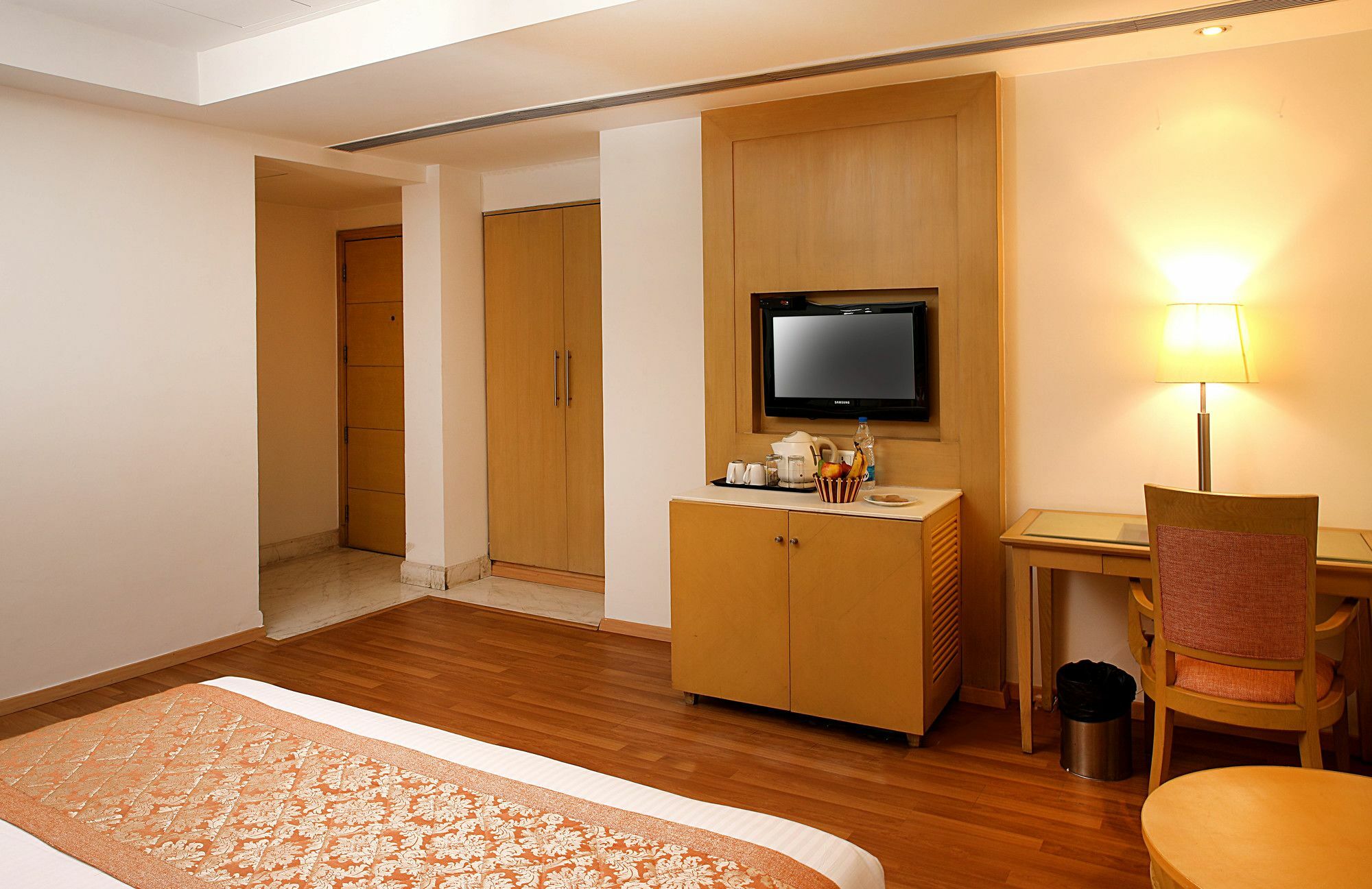 Inde Hotel Vista Woods Huda City Centre, Gurgaon Exterior foto